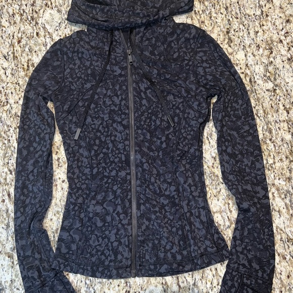 Lululemon Hooded Define Jacket *Nulu - Wild Thing Camo Deep Coal Multi - Picture 3 of 7